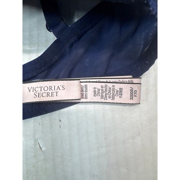 Victorias Secret Dream Angels Lined Demi Bra Embroidered Shimmer Blue Size 32DDD - Picture 3 of 4